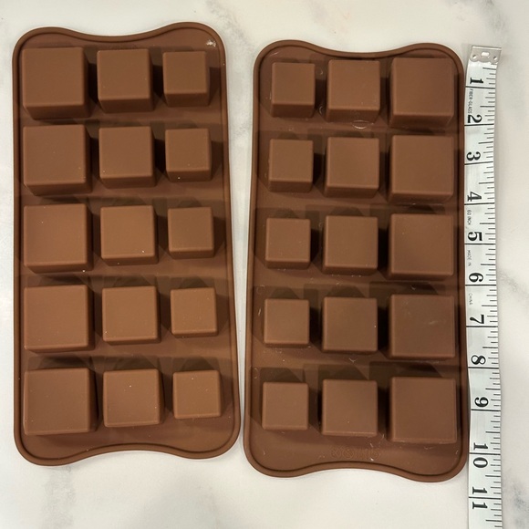 Brown Silicone chocolates bar molds - Picture 2 of 3